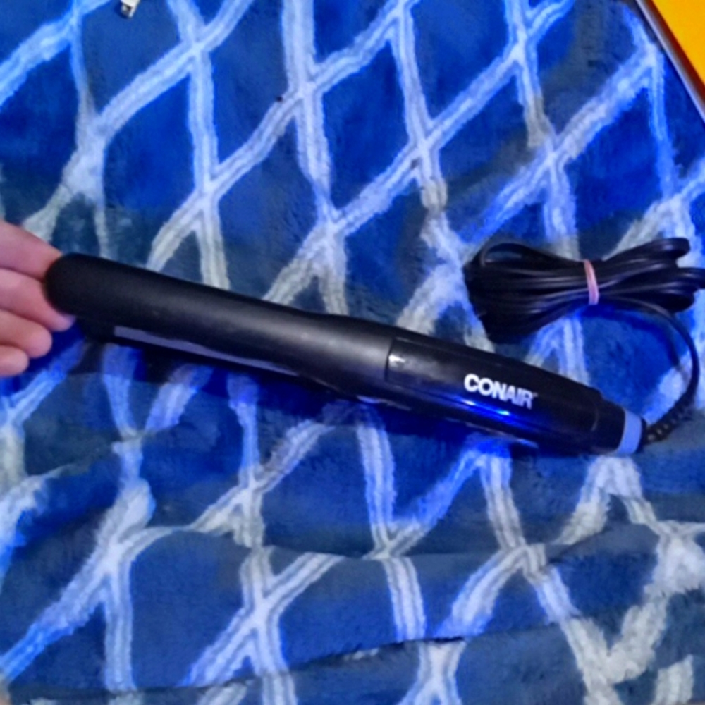 Black Conair straightener